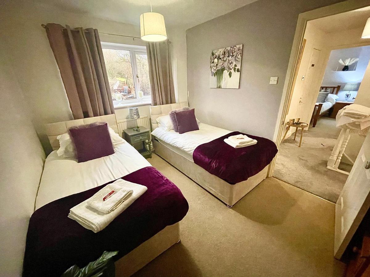 Penderi House Usk With Cymru Holidays Exterior foto